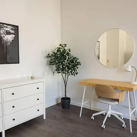Walkers Paradise! Smart Tv King Bed Coffee Apartmán *