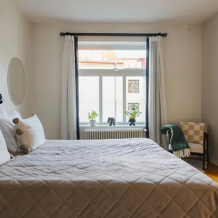 Apartmán Location Comfy King Bed & Workspace Coffee *