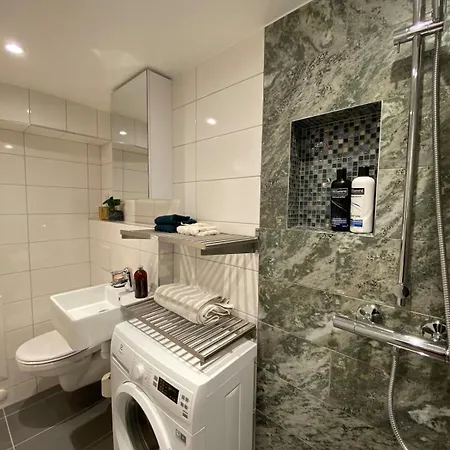 Luxury 15 Min From Center Of * غوتنبرغ