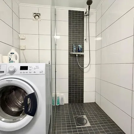 Near Volvo With Free Parking Apartment