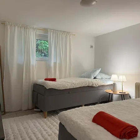 Apartmán 2 Bedroom With 4 Beds For Workers Near Volvo Free Parking Göteborg
