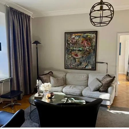 Unique Apartment, Very Centrally Located! Göteborg