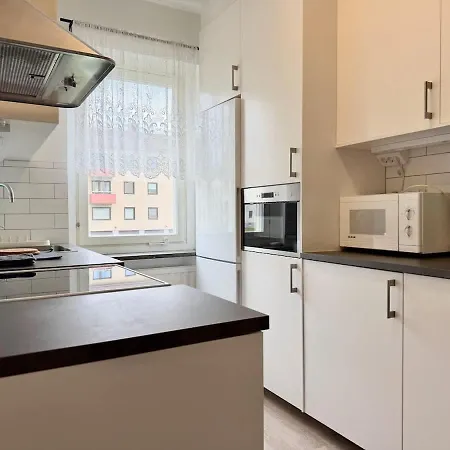 Apartmán Workers & Family Homes Modern 2br With Free Parking 10 Min To Volvo