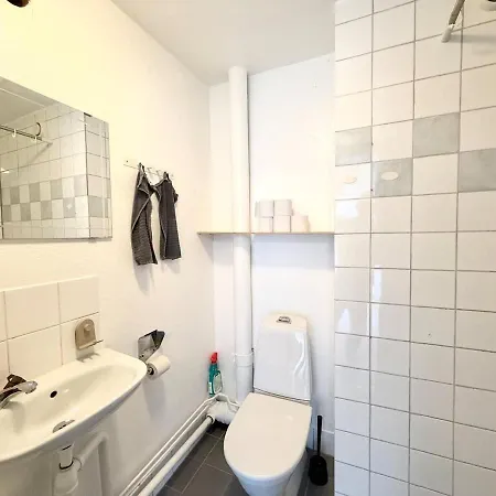 Workers And Family 7 Private Bedrooms Sleeps 16 Apartmán *