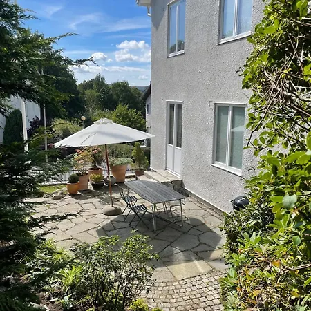 Lägenhet 1930s With Private Patio Near Liseberg Göteborg