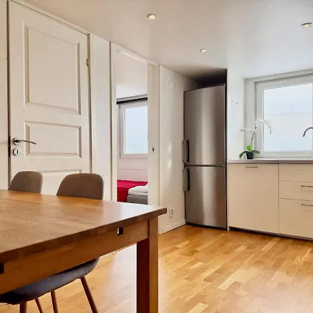 2 Bedroom With 4 Beds For Workers And Families * Göteborg
