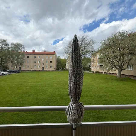 Apartmán Workers & Family Homes Modern 2br With Free Parking 10 Min To Volvo Göteborg