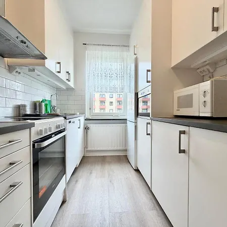 Workers & Family Homes Modern 2br With Free Parking 10 Min To Volvo Apartmán *