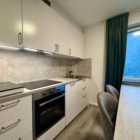 For Workers With 4 Bedrooms Free Parking And Tv In Each Apartmán