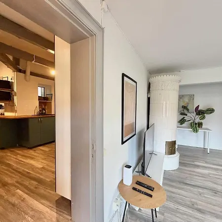 Apartmán Workers And Family 7 Private Bedrooms Sleeps 16