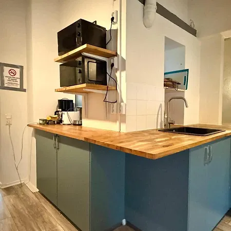 Workers And Family 7 Private Bedrooms Sleeps 16 Göteborg