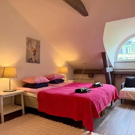 Workers And Family 7 Private Bedrooms Sleeps 16 Apartmán *