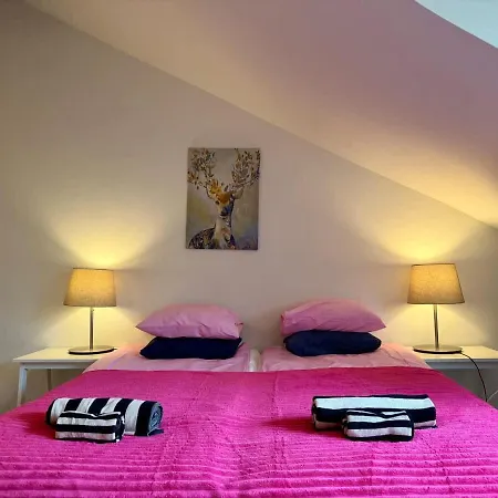 Apartmán Workers And Family 7 Private Bedrooms Sleeps 16 Göteborg