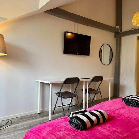Apartmán Workers And Family 7 Private Bedrooms Sleeps 16 Göteborg