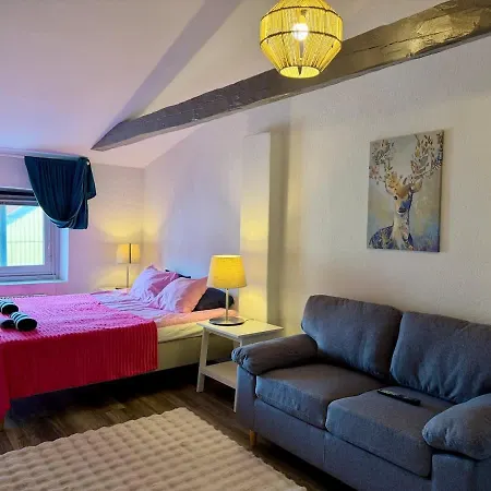 Workers And Family 7 Private Bedrooms Sleeps 16 * Göteborg