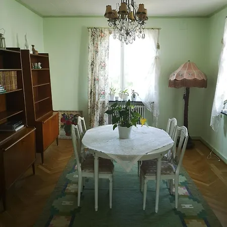 アパート Charming, Newly Renovated Near Slottsskogen *