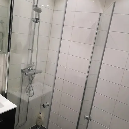 Charming, Newly Renovated Near Slottsskogen アパート *