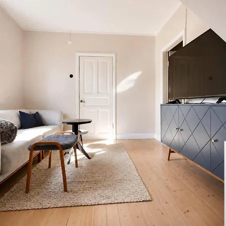 Premium Family & Company Near Liseberg With 5 Bedrooms And Free Parking