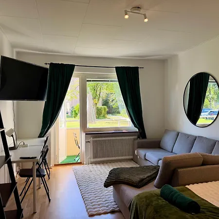 Workers & Family Homes Modern 2br With Free Parking 10 Min To Volvo *
