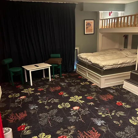 The Malt House Hostel *