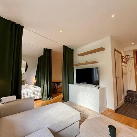 2br Workers Near Volvo With Free Parking *
