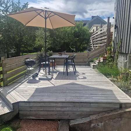 With Private Entrance & Office Near Ullevi & Volvo Göteborg