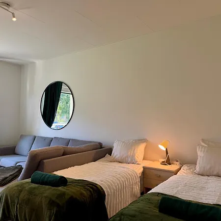 Workers & Family Homes Modern 2br With Free Parking 10 Min To Volvo * Göteborg