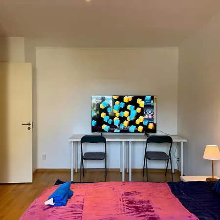 2br Worker & Family Near Volvo With Free Parking *