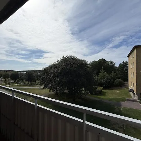 Apartment 2br Worker & Family Near Volvo Tv In Each Göteborg