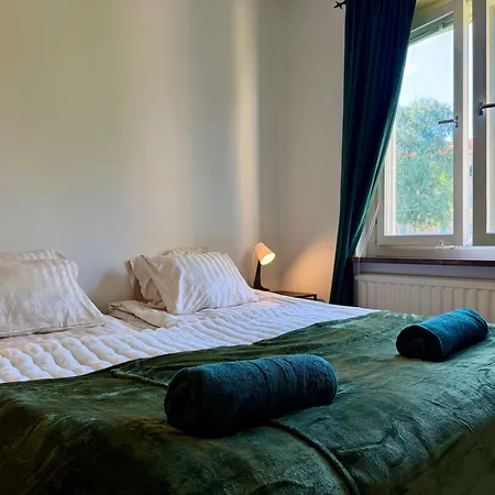 Workers & Family Homes Modern 2br With Free Parking 10 Min To Volvo Daire Göteborg