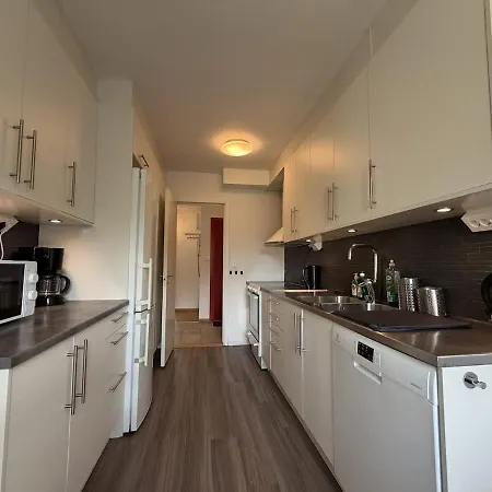 2br Worker & Family Near Volvo Tv In Each