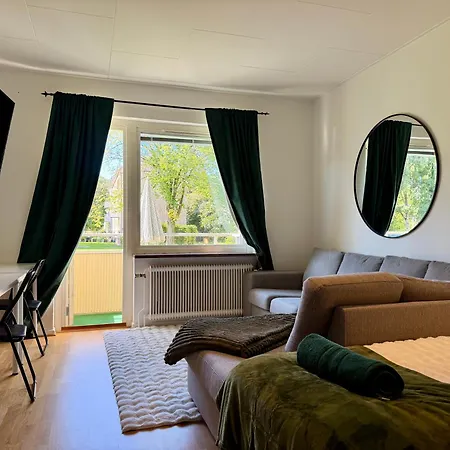Workers & Family Homes Modern 2br With Free Parking 10 Min To Volvo Daire *