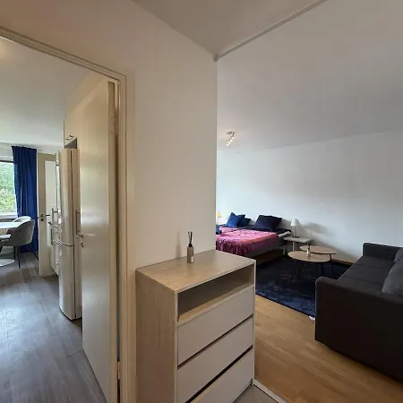 2br Worker & Family Near Volvo Tv In Each Göteborg