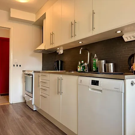 2br Worker & Family Near Volvo With Free Parking Διαμέρισμα Γκέτεμποργκ