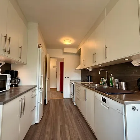 2br Worker & Family Near Volvo With Free Parking * Γκέτεμποργκ