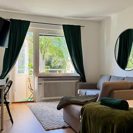 Workers & Family Homes Modern 2br With Free Parking 10 Min To Volvo * Göteborg