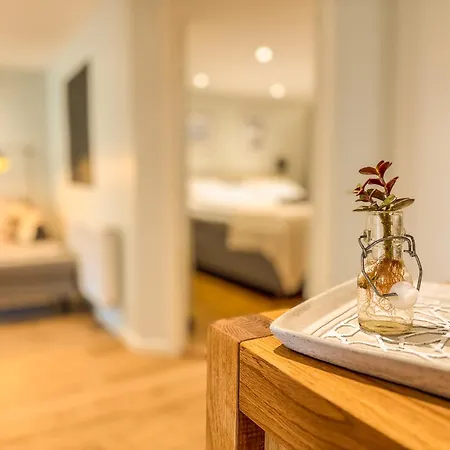 With Private Entrance & Office Near Ullevi & Volvo Apartament Göteborg