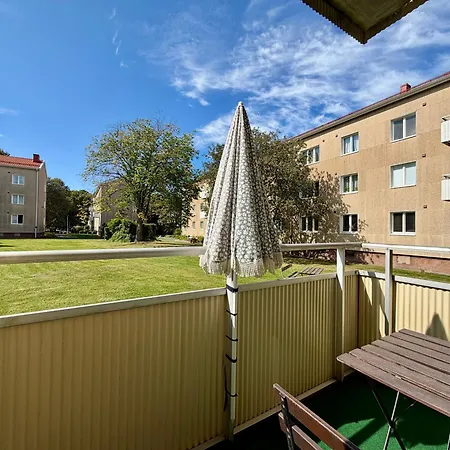 Workers & Family Homes Modern 2br With Free Parking 10 Min To Volvo Daire