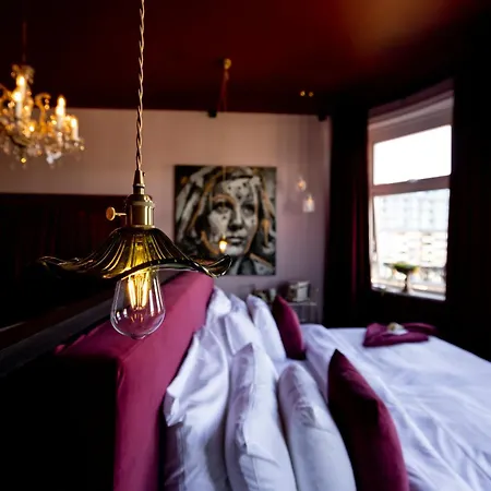 Onyxen Adults Only, Worldhotels Crafted Göteborg