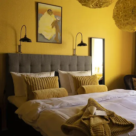 Onyxen Adults Only, Worldhotels Crafted