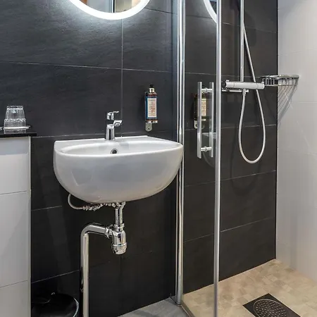Mercure 3*