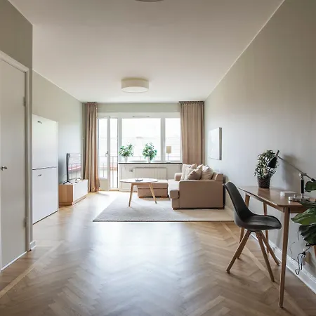 Ξενοδοχείο με διαμερίσματα Heystay Lagerbring 3*