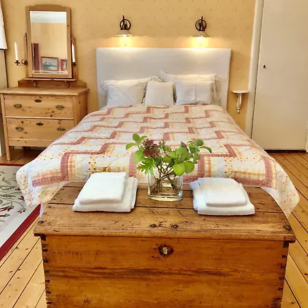 Annes Hus 3*