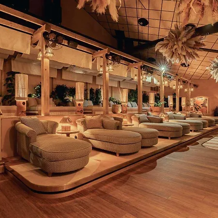 Hotel Jacyz And 4*