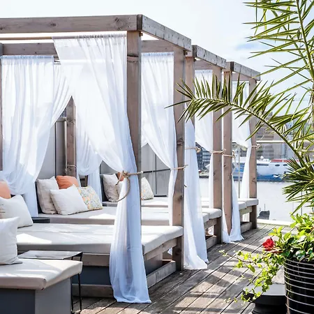Radisson Blu Riverside Hotel