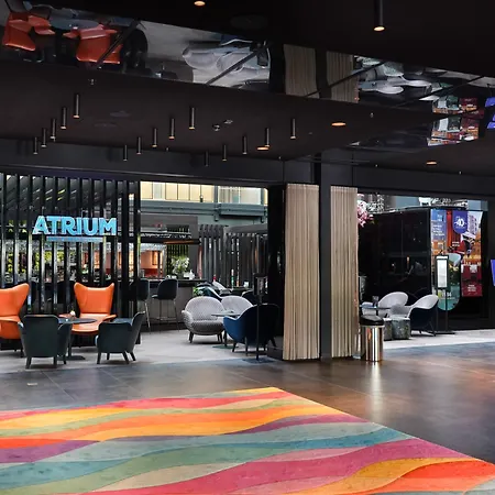 Radisson Blu Scandinavia Hotel, Hotel