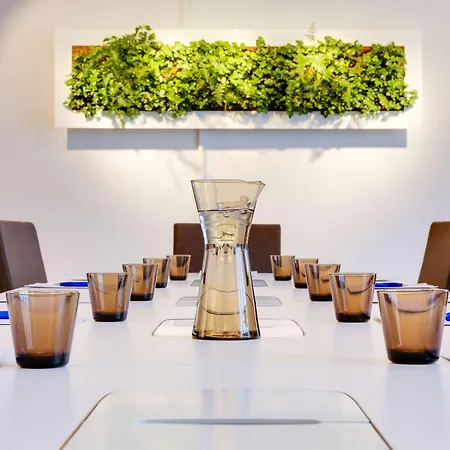 Radisson Blu Scandinavia Hotel, 4*