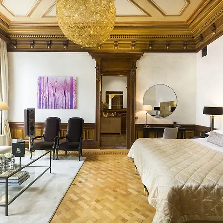 Elite Plaza 4*