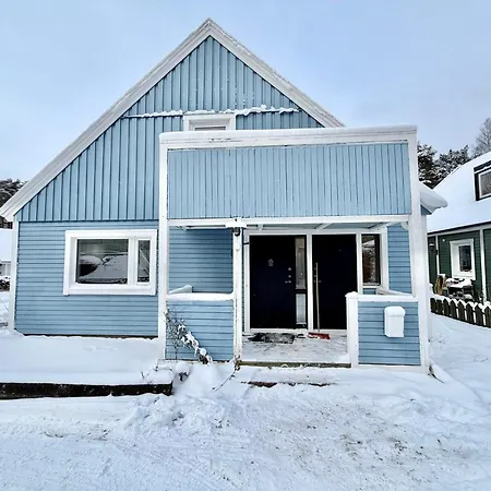 Workers Premium House With 6 Bedrooms 2 Bath And Free Parking Göteborg