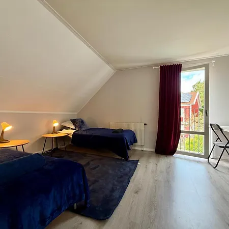 Ferienhaus Workers With 4 Bedrooms 8 Beds And 2 Bath Near Volvo *